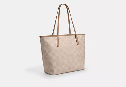 Large City Tote Bag In Maxi Signature Canvas
