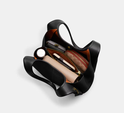 Lana Shoulder Bag