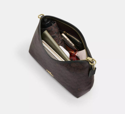 Laurel Shoulder Bag In Signature Canvas