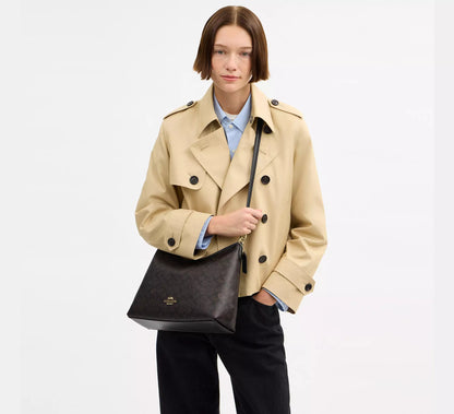 Laurel Shoulder Bag In Signature Canvas